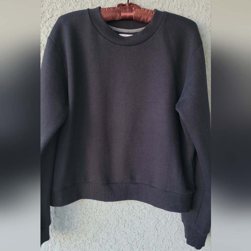 Allbirds Black Crewneck Sweatshirt
